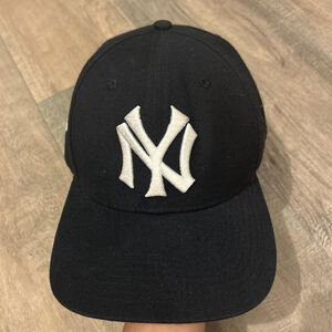New York Yankees MLB Nantasket Captain Hat